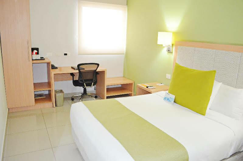 Sleep Inn Culiacán Extérieur photo